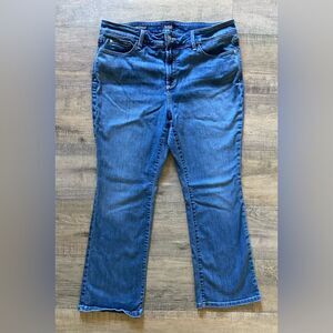 NYDJ women’s plus size 16 petite Barbara bootcut medium wash blue denim jeans